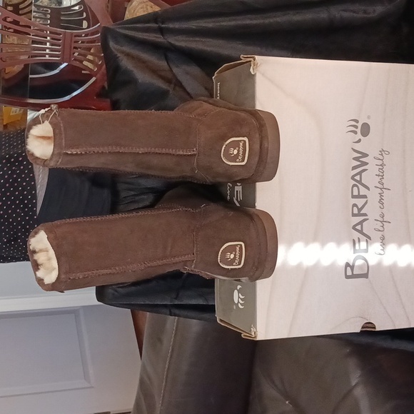 BEARPAW BOOTS - Picture 4 of 4